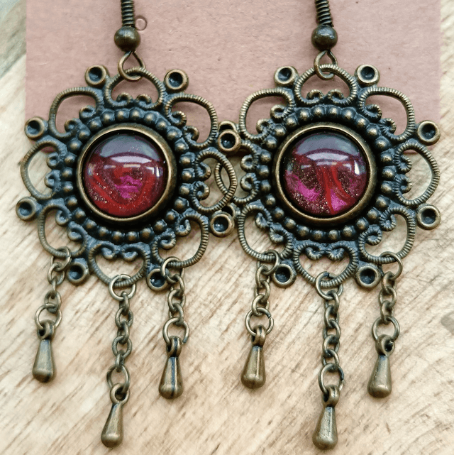 Boucles d&#039;oreilles IRMA marron et framboise psychédélique