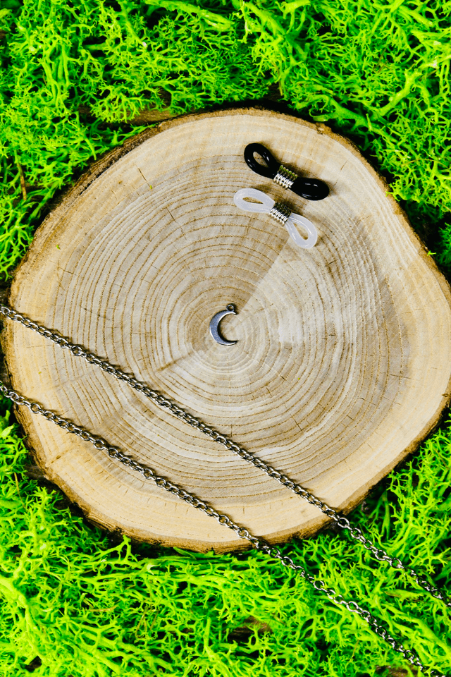 Chaine de lunettes touche de magie argentée personnalisée Lune